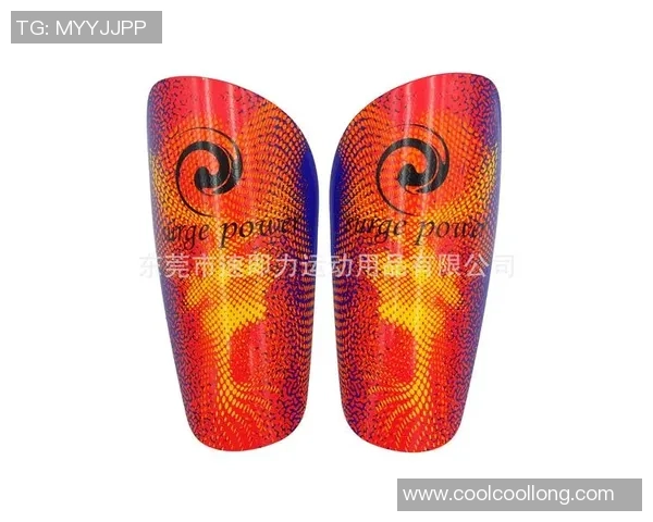 足球明星专属护腿板定制服务让你在球场上尽显风采与个性